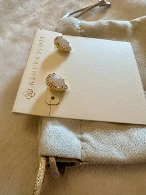 Kendra Scott Pale Pink Stone Gold-Trim Stud Earrings